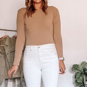 Body contour bodysuit